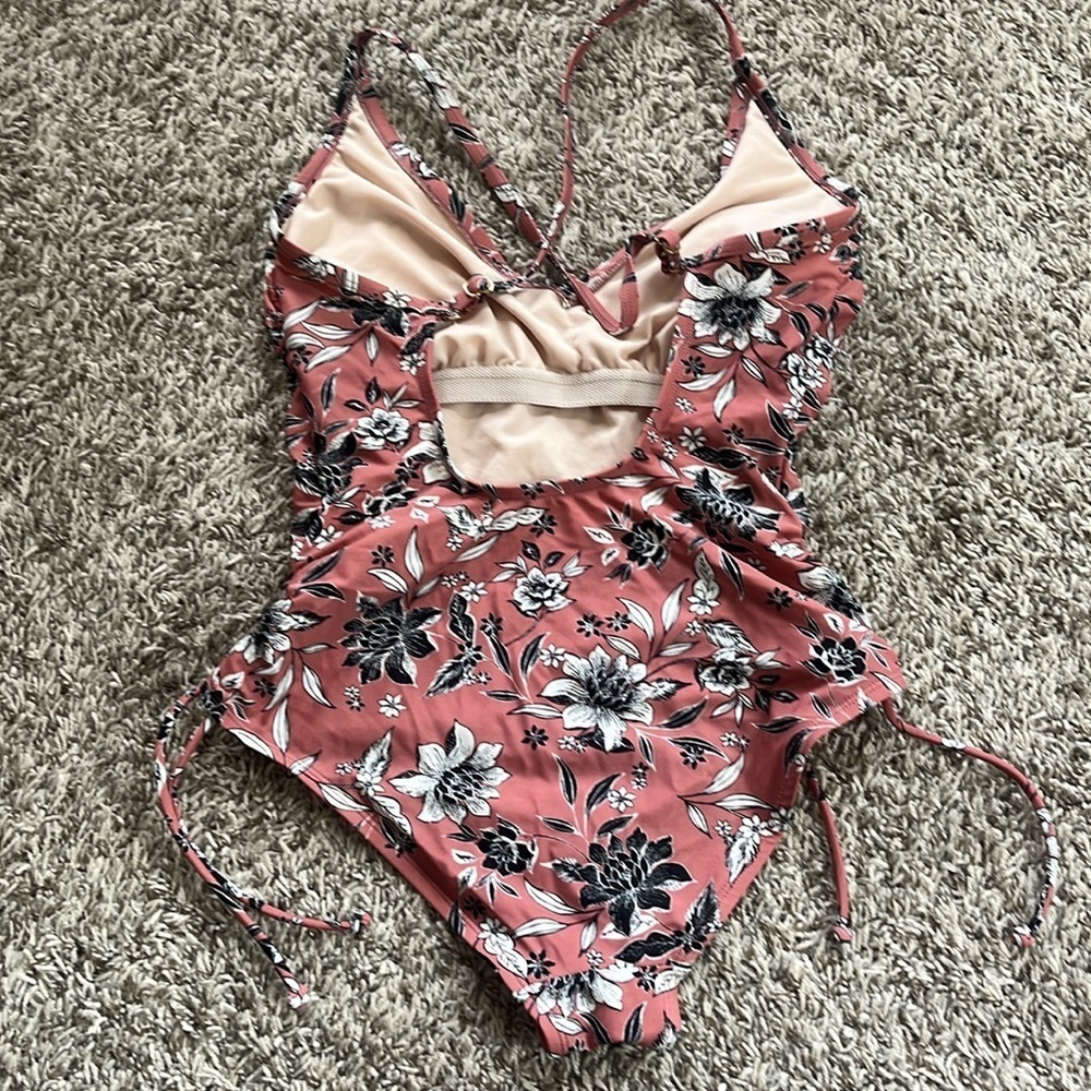 Kona Sol One Piece Bathing Suit Floral Pink Black Size Medium - Picture 13 of 13